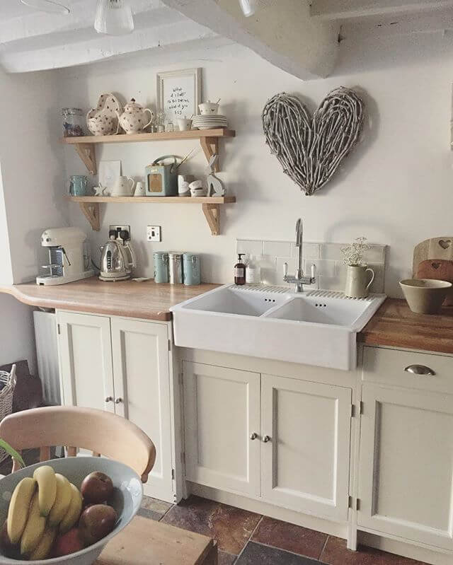 Cottage Heart kitchen design