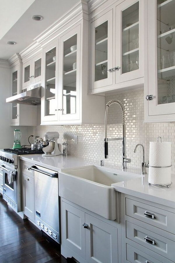 Beautiful White Kitchen Backsplash
