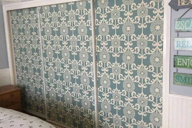 unique closet door ideas 
