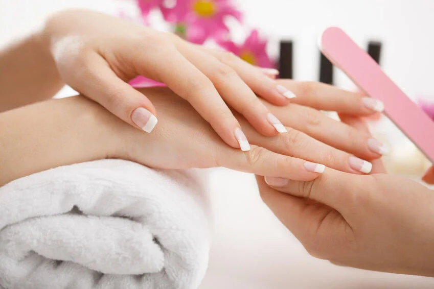 How To Remove Acrylic Nails Using Nail Filers