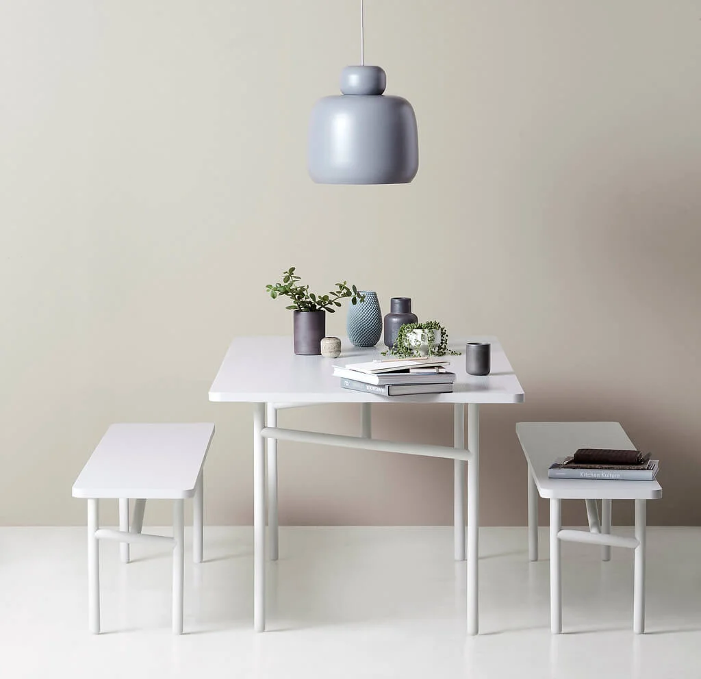 narrow oval dining table
