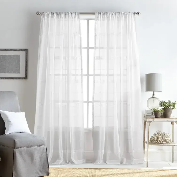 Gauze Curtain with a Delicate Style